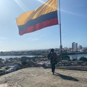 Meet your Posher, Ebs